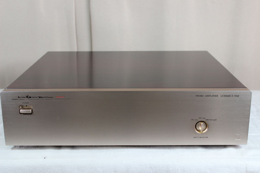 LUXMAN ラックスマン フォノイコライザーアンプ E-06αの買取