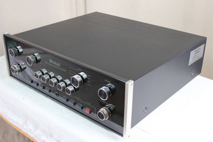 McIntosh C40 オーディオコントロールセンター